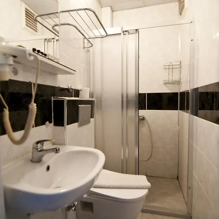 Hotel Golden Horn Life *