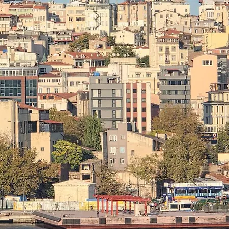 Golden Horn Life Otel *